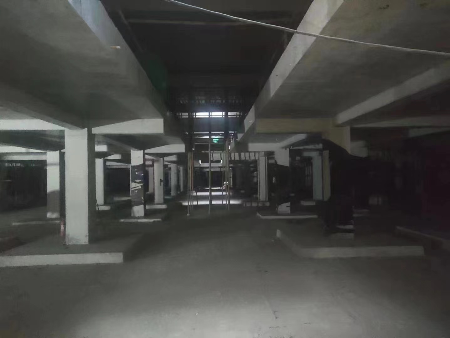 乌海山东又一个上海博普LOFT车库拔地而起